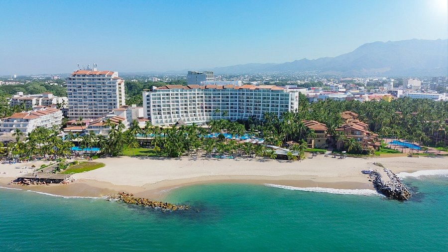 Fiesta Americana Puerto Vallarta All Inclusive and Spa beachfront resort with pools and ocean views in Puerto Vallarta.